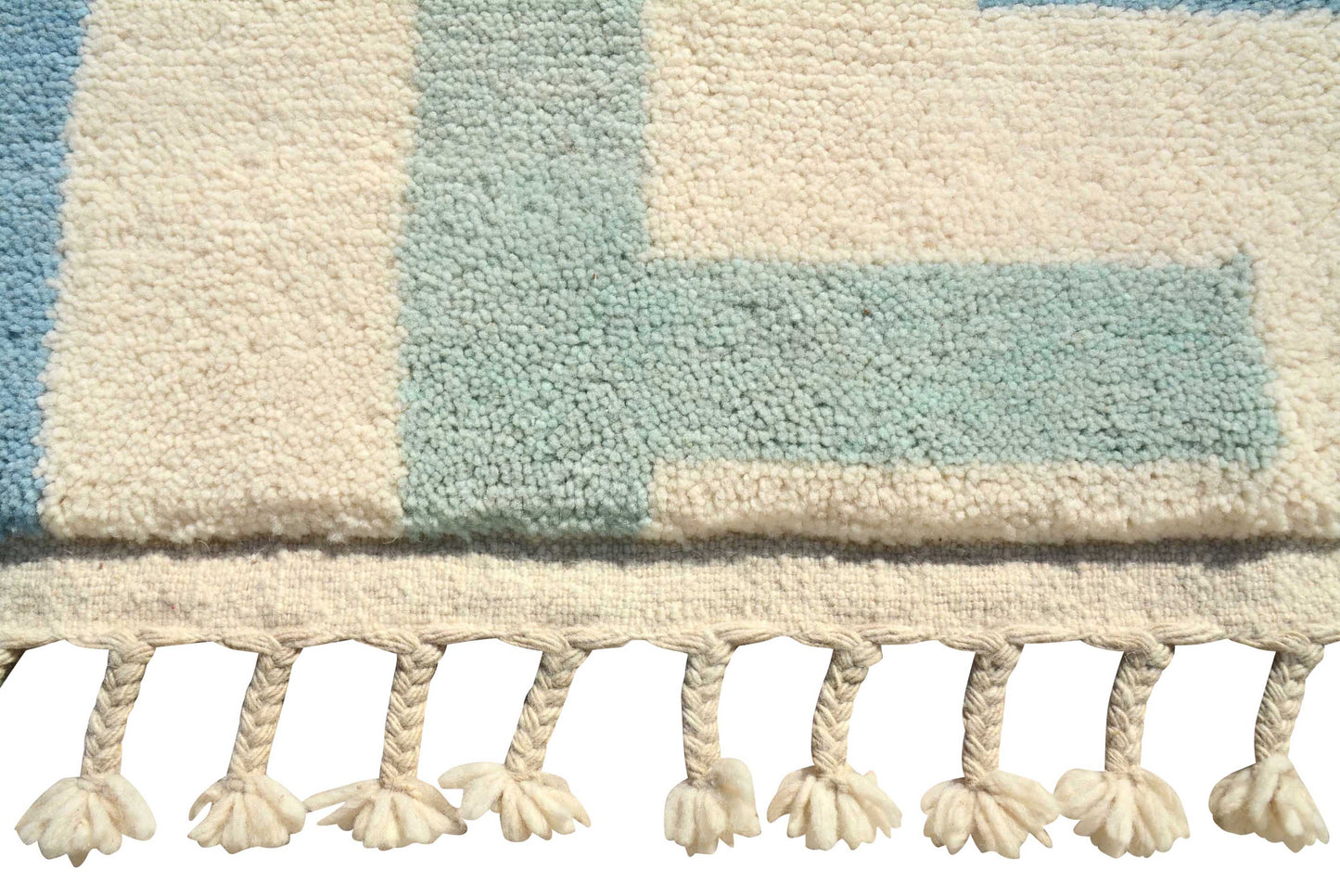 Cool Medina Accent Rug