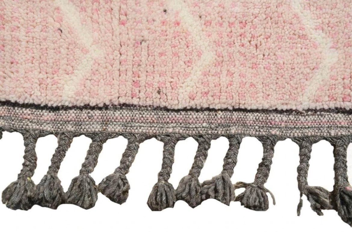 Mansoura Accent Rug