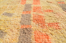 Load image into Gallery viewer, Nador Accent Rug
