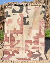 Load image into Gallery viewer, Fez Area Rug

