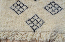 Load image into Gallery viewer, Ouezanne Rug (runner)
