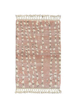 Load image into Gallery viewer, Luxor Accent Rug

